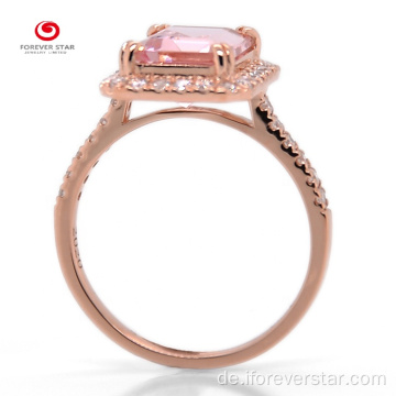 18 Karat Rose Gold überzogener Kissen Morganit Moissanite Ring